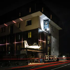 57 Reshotel Orio מלון אוריו אל סריו