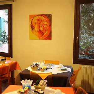 ** Bed & Breakfast Domus Orsoni Italia