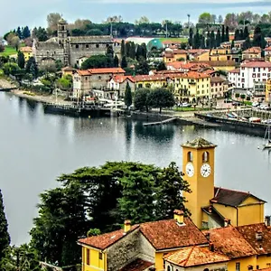 Residenza Christian , Gravedona Italië